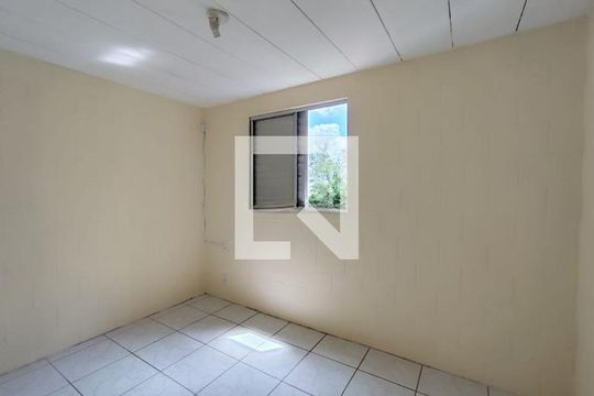 Quarto 1 de apartamento para alugar com 2 quartos, 45m² em Pinheiro, São Leopoldo