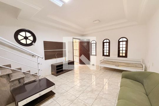 Casa à venda com 3 quartos, 200m² em Parque Cidade Jardim II, Jundiaí