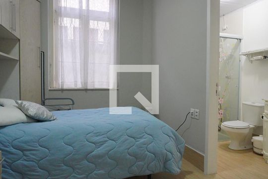 Suite 1 de casa para alugar com 4 quartos, 200m² em Moinhos de Vento, Porto Alegre