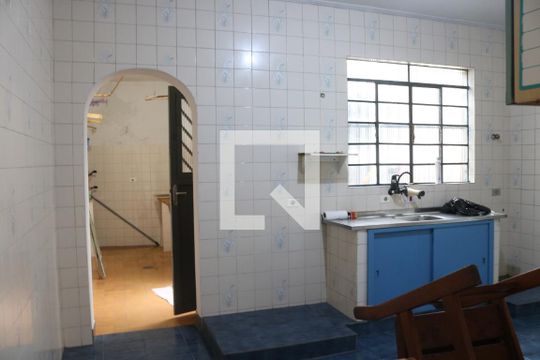 Cozinha de casa para alugar com 2 quartos, 227m² em Barra Funda, São Paulo