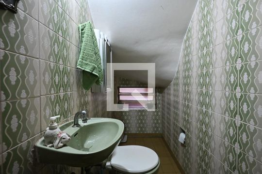 Lavabo de casa à venda com 3 quartos, 90m² em Jardim Campo Limpo, São Paulo