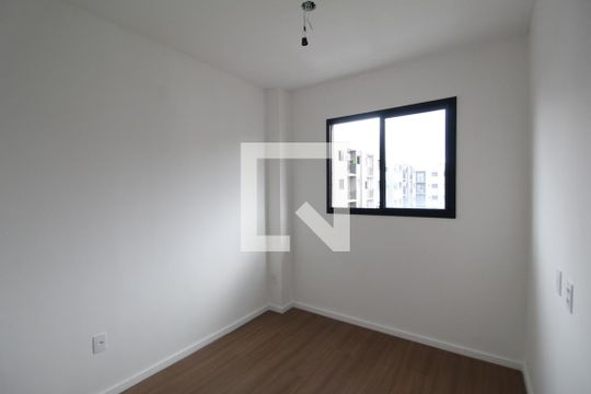 Quarto 2 de apartamento para alugar com 2 quartos, 45m² em Barra Olímpica, Rio de Janeiro
