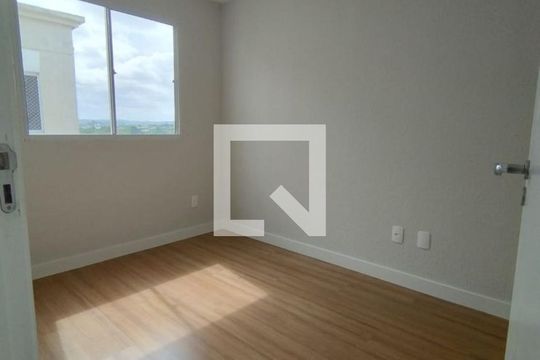 Quarto 2 de apartamento para alugar com 2 quartos, 49m² em Restinga, Porto Alegre