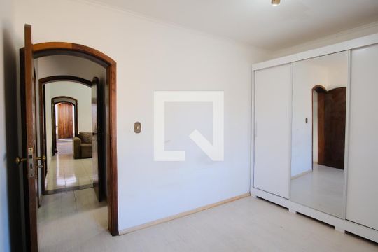 Quarto 2 de casa à venda com 3 quartos, 126m² em Vila Carrão, São Paulo