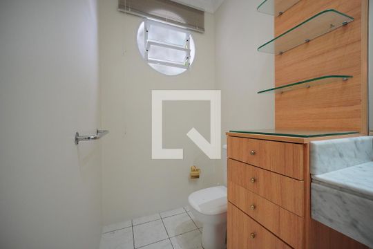 Lavabo de casa para alugar com 5 quartos, 350m² em Jardim Atlântico, Florianópolis