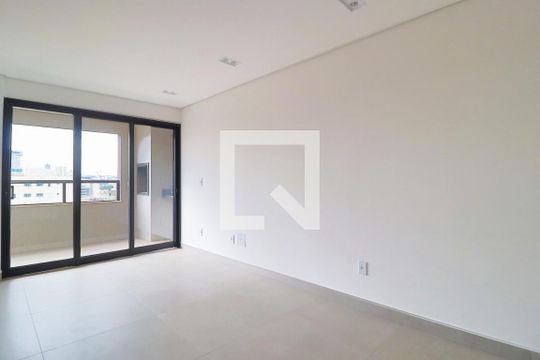 Sala de apartamento para alugar com 3 quartos, 95m² em Cazeca, Uberlândia