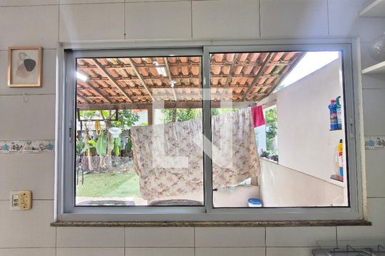 Casa de Condomínio para alugar com 4 quartos, 400m² em Jacarepaguá, Rio de Janeiro