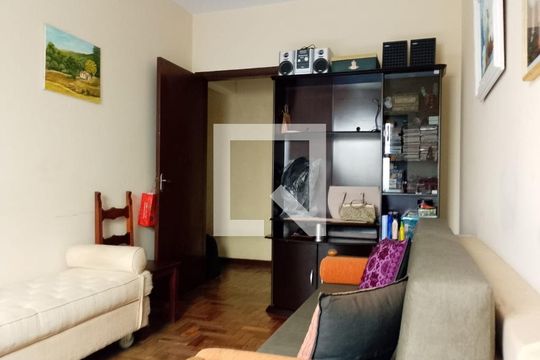 Quarto de casa à venda com 3 quartos, 224m² em Bortolândia, São Paulo