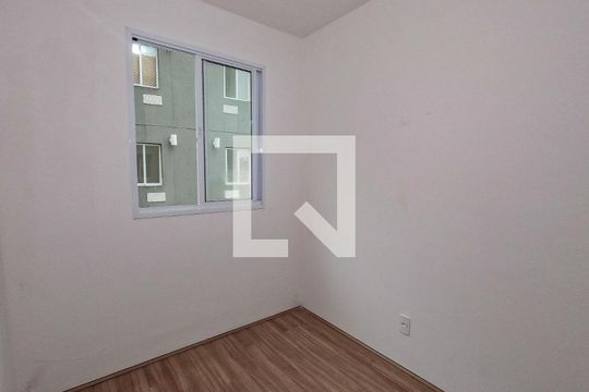Apartamento para alugar com 2 quartos, 33m² em Parque Pan Americano, São Paulo