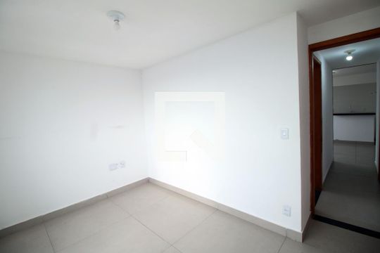 Quarto 1 de apartamento para alugar com 2 quartos, 65m² em Ramos, Rio de Janeiro