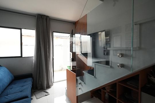 Casa de Condomínio à venda com 2 quartos, 48m² em Vila Valparaíso, Santo André