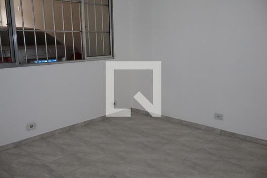 Quarto 1 de casa para alugar com 2 quartos, 90m² em Jardim Sapopemba, São Paulo