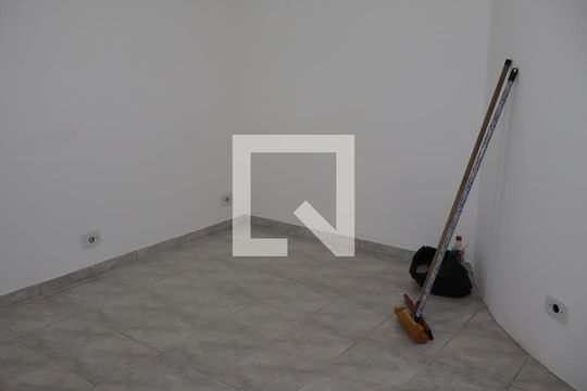 Quarto 1 de casa para alugar com 2 quartos, 90m² em Jardim Sapopemba, São Paulo