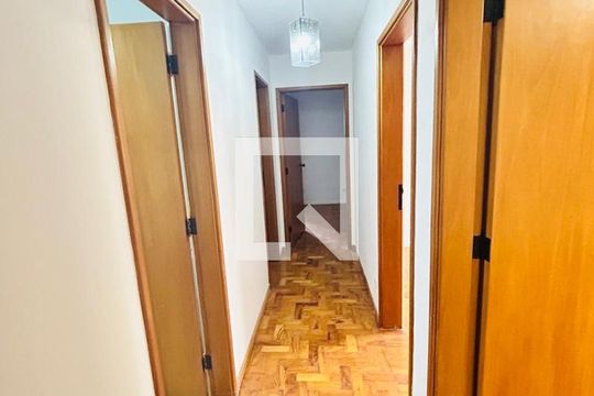 Corredor de apartamento para alugar com 4 quartos, 120m² em Santana, São Paulo