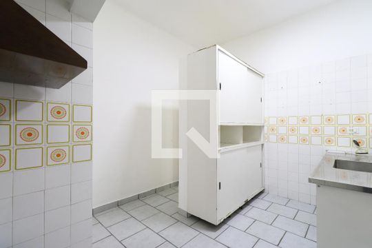 Cozinha  de casa à venda com 3 quartos, 150m² em Pompeia, São Paulo