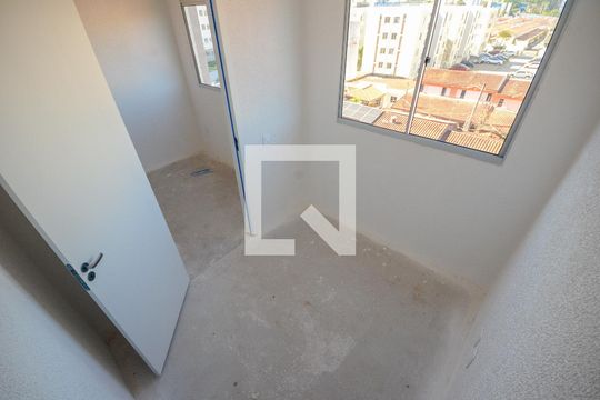 Quarto 1 de apartamento para alugar com 2 quartos, 32m² em Jaraguá, São Paulo