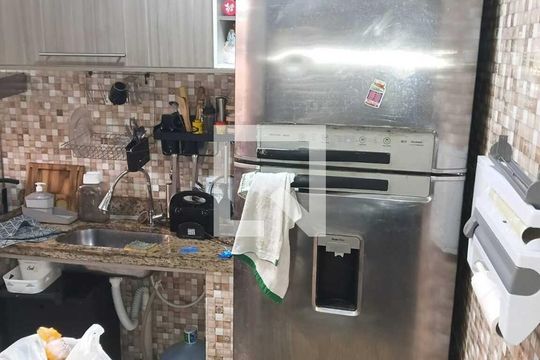 Cozinha de apartamento para alugar com 2 quartos, 40m² em Padre Miguel, Rio de Janeiro