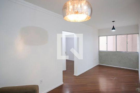 Sala de apartamento para alugar com 2 quartos, 67m² em Vila Jahu, São Bernardo do Campo
