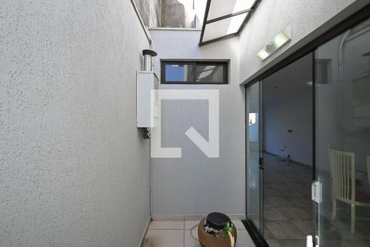 Varanda de casa à venda com 3 quartos, 230m² em Parque Monte Alegre, Taboão da Serra