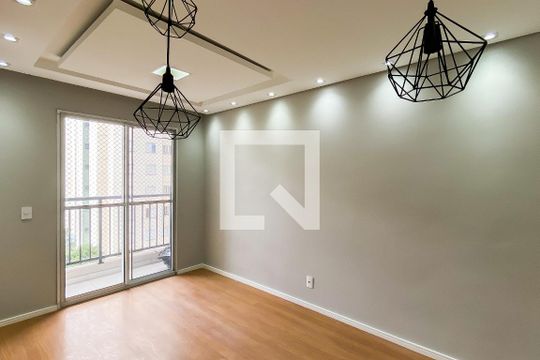 Apartamento à venda com 2 quartos, 74m² em Jardim Brasilia, São Paulo