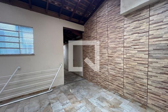Casa para alugar com 1 quarto, 63m² em Santa Cruz, Valinhos