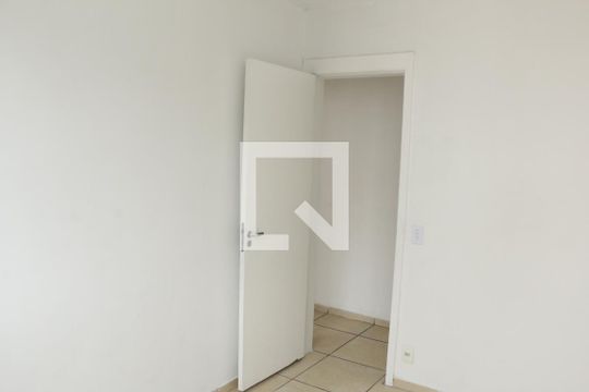 quarto de apartamento para alugar com 2 quartos, 60m² em Jardim Alvorada, Nova Iguaçu