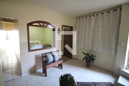 Sala de casa à venda com 3 quartos, 354m² em Pindorama, Belo Horizonte
