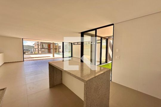 Casa de Condomínio à venda com 4 quartos, 524m² em  Lagoa dos Ingleses, Nova Lima