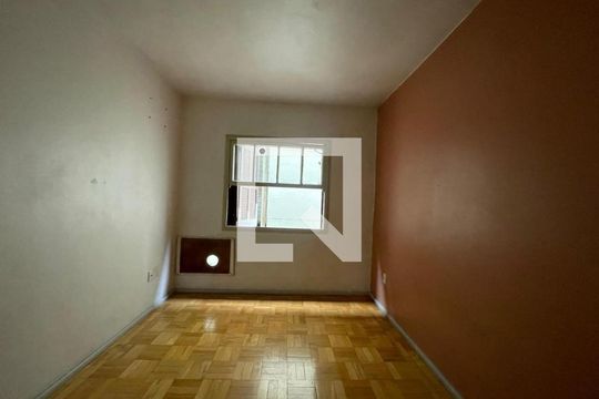 Quarto 2 de apartamento à venda com 2 quartos, 66m² em Centro, Novo Hamburgo