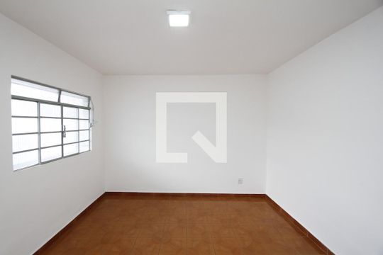 Quarto 1 de casa à venda com 4 quartos, 360m² em Indústrias I (barreiro), Belo Horizonte