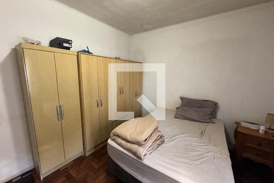 Quarto  de casa à venda com 3 quartos, 212m² em Vila Nova, Novo Hamburgo