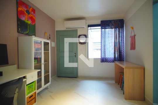 Apartamento à venda com 1 quarto, 38m² em Bom Jesus, Porto Alegre