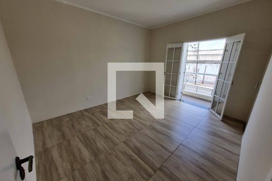 Sala de casa à venda com 2 quartos, 240m² em Vila Homero Thon, Santo André