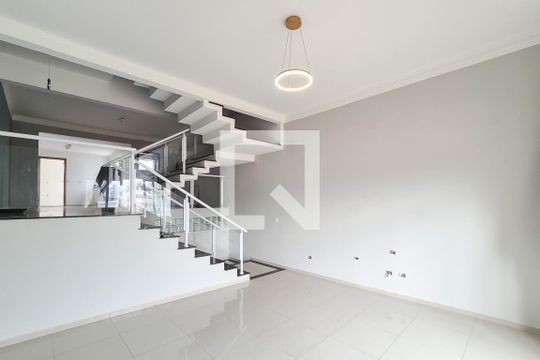 Sala de casa para alugar com 3 quartos, 270m² em Vila Santa Luzia, São Bernardo do Campo