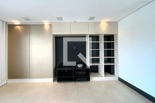 Armários da Sala de casa de condomínio à venda com 4 quartos, 455m² em Vale dos Cristais, Nova Lima