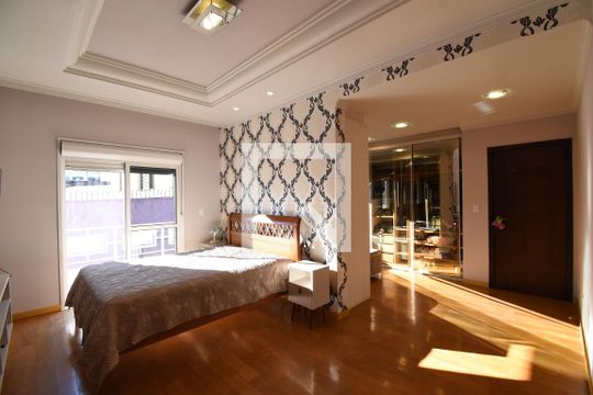 Suíte 1 de casa à venda com 4 quartos, 494m² em Cascatinha, Curitiba