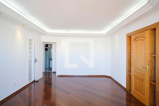 Sala de apartamento para alugar com 3 quartos, 110m² em Cerâmica, São Caetano do Sul