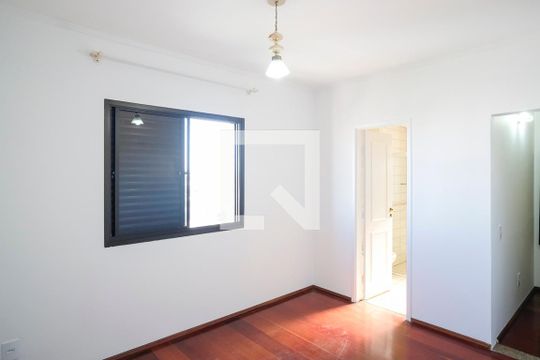 Suíte de apartamento para alugar com 3 quartos, 110m² em Cerâmica, São Caetano do Sul