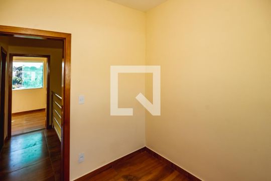 Casa de Condomínio à venda com 3 quartos, 130m² em Copacabana, Belo Horizonte
