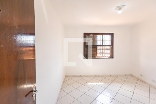 Casa para alugar com 3 quartos, 100m² em Capela do Socorro, São Paulo