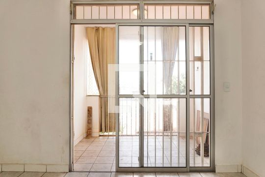 Varanda da Sala  de apartamento à venda com 3 quartos, 90m² em Esplanada, Belo Horizonte