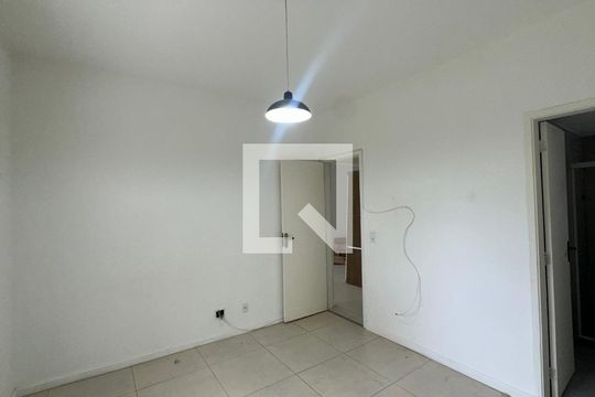 Quarto 1 de apartamento à venda com 3 quartos, 91m² em Vargem Pequena, Rio de Janeiro