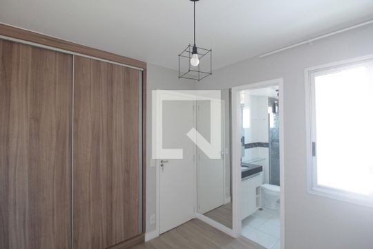 Suite de apartamento à venda com 2 quartos, 55m² em Serrano, Belo Horizonte