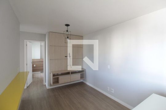 Sala de apartamento à venda com 2 quartos, 55m² em Serrano, Belo Horizonte