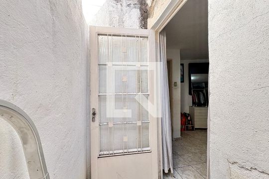 Varanda do Quarto 1 de casa à venda com 2 quartos, 292m² em Vila Nina, São Paulo