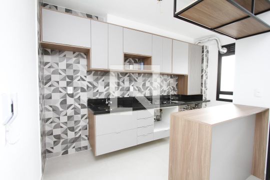 Cozinha de apartamento à venda com 2 quartos, 59m² em Estoril, Belo Horizonte