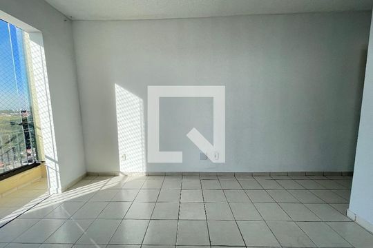 Sala de apartamento para alugar com 2 quartos, 47m² em Jardim Celeste, São Paulo
