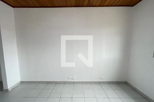 Casa à venda com 3 quartos, 151m² em Rio Pequeno, São Paulo