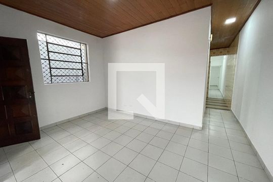 Sala de casa à venda com 3 quartos, 151m² em Rio Pequeno, São Paulo