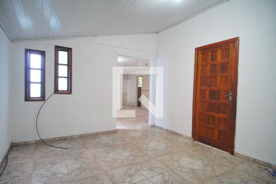 Sala de casa à venda com 2 quartos, 86m² em Diehl, Novo Hamburgo